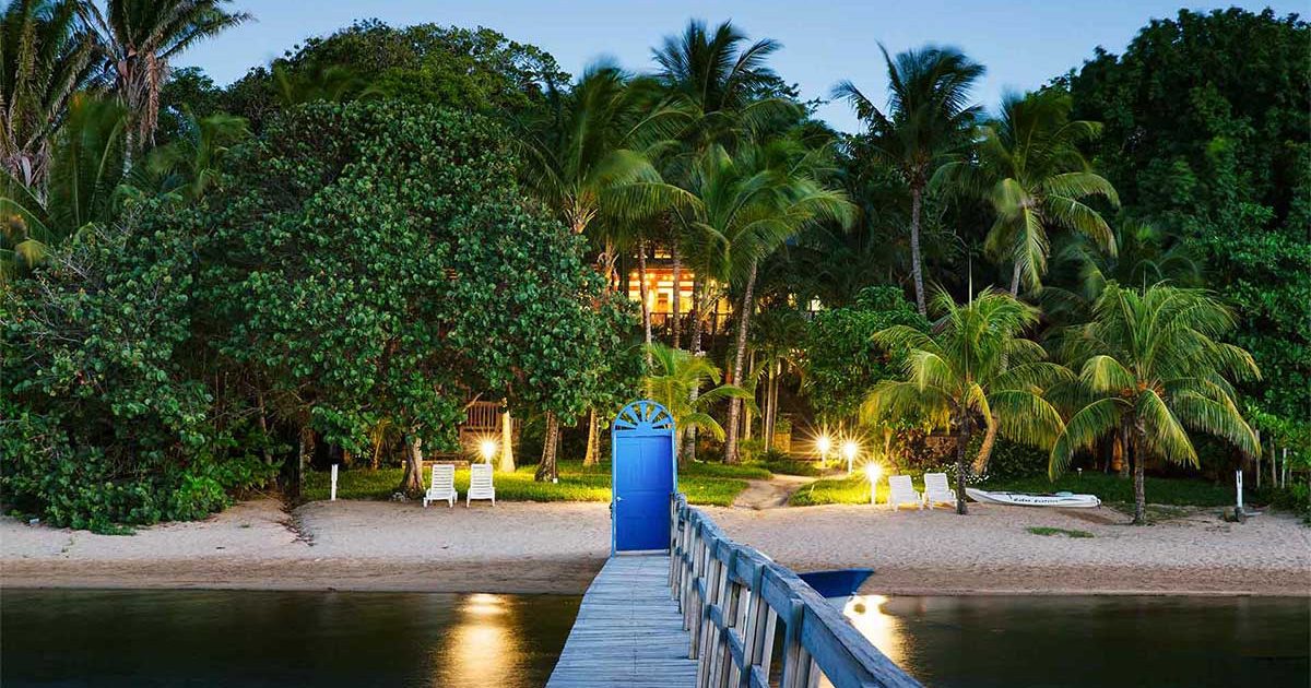 The Property Puerta Azul Roatan