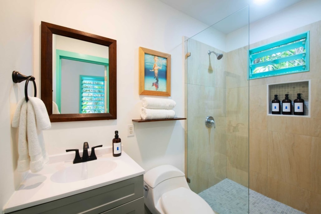 Garden Villa Roatan Puerta Azul Boutique Hotel Bathroom