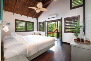 Beachfront Hotel Roatan - Sea View Suite Interior at Puerta Azul