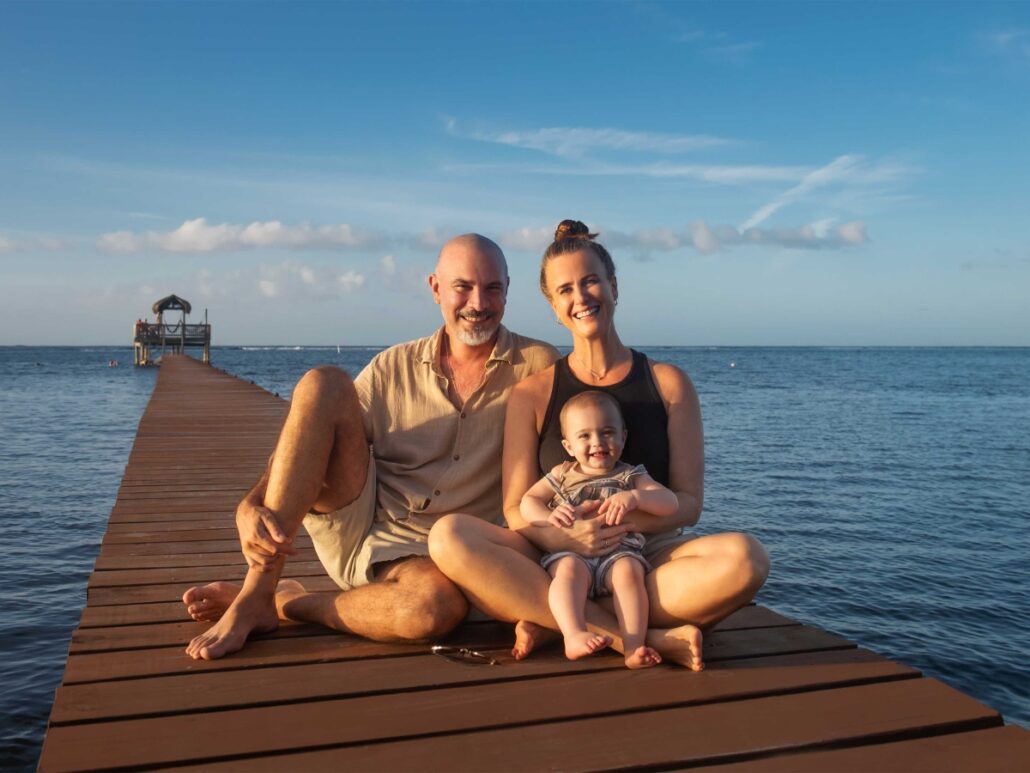 Love is Blind Roatan Hotel - Puerta Azul - Talia Avi and Antonio