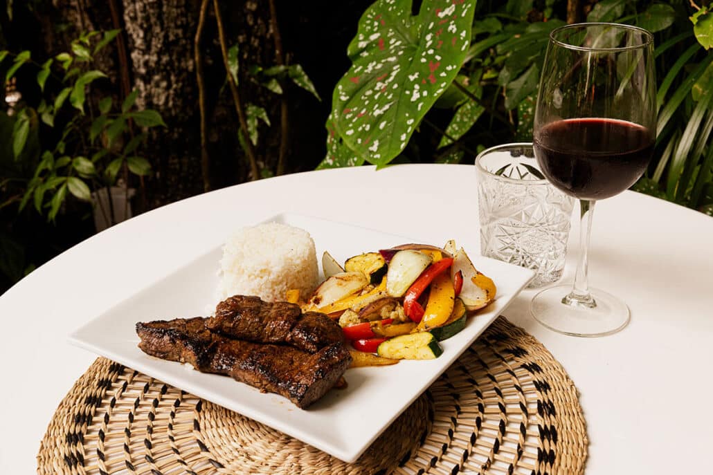 Puerta Azul Island Kitchen & Bar, Sandy Bay Roatan