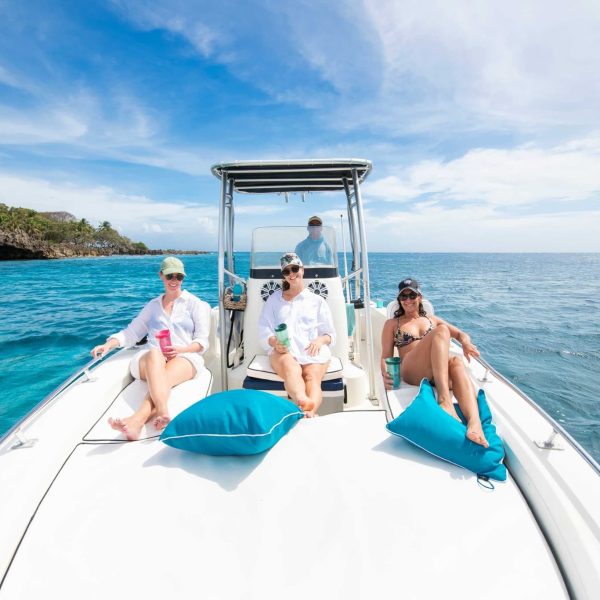 Private Snorkeling Tours in Roatan with Puerta Azul and Blue Reef Explorers