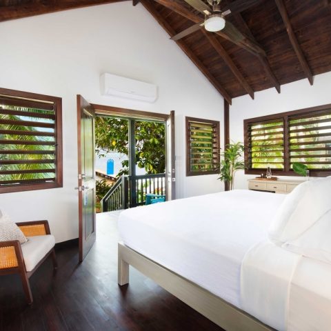 View From Oceanfront Suite - Roatan Boutique Hotel Puerta Azul